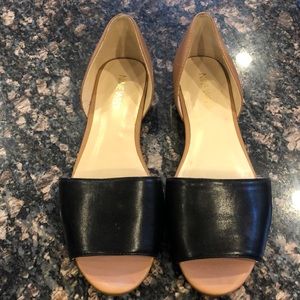 Nine West flats/ Sandals